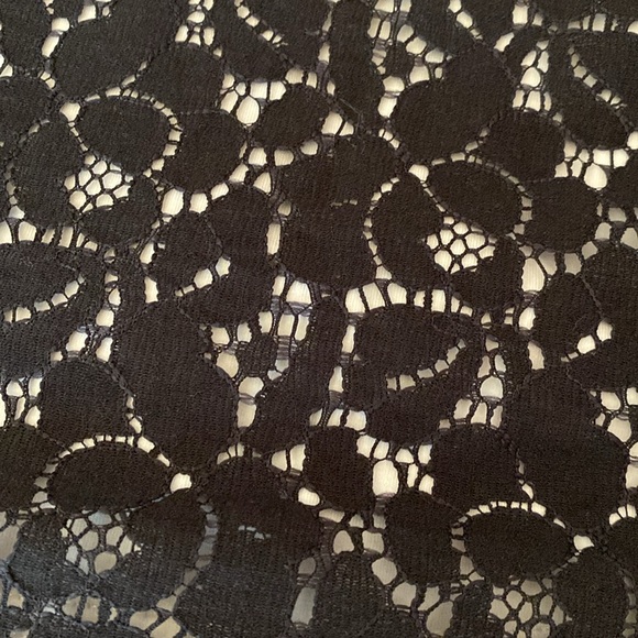 NWT GABBY ISABELLA “Girls Can Do Anything” Top with Black Lace Layer & Studs M - Picture 8 of 16